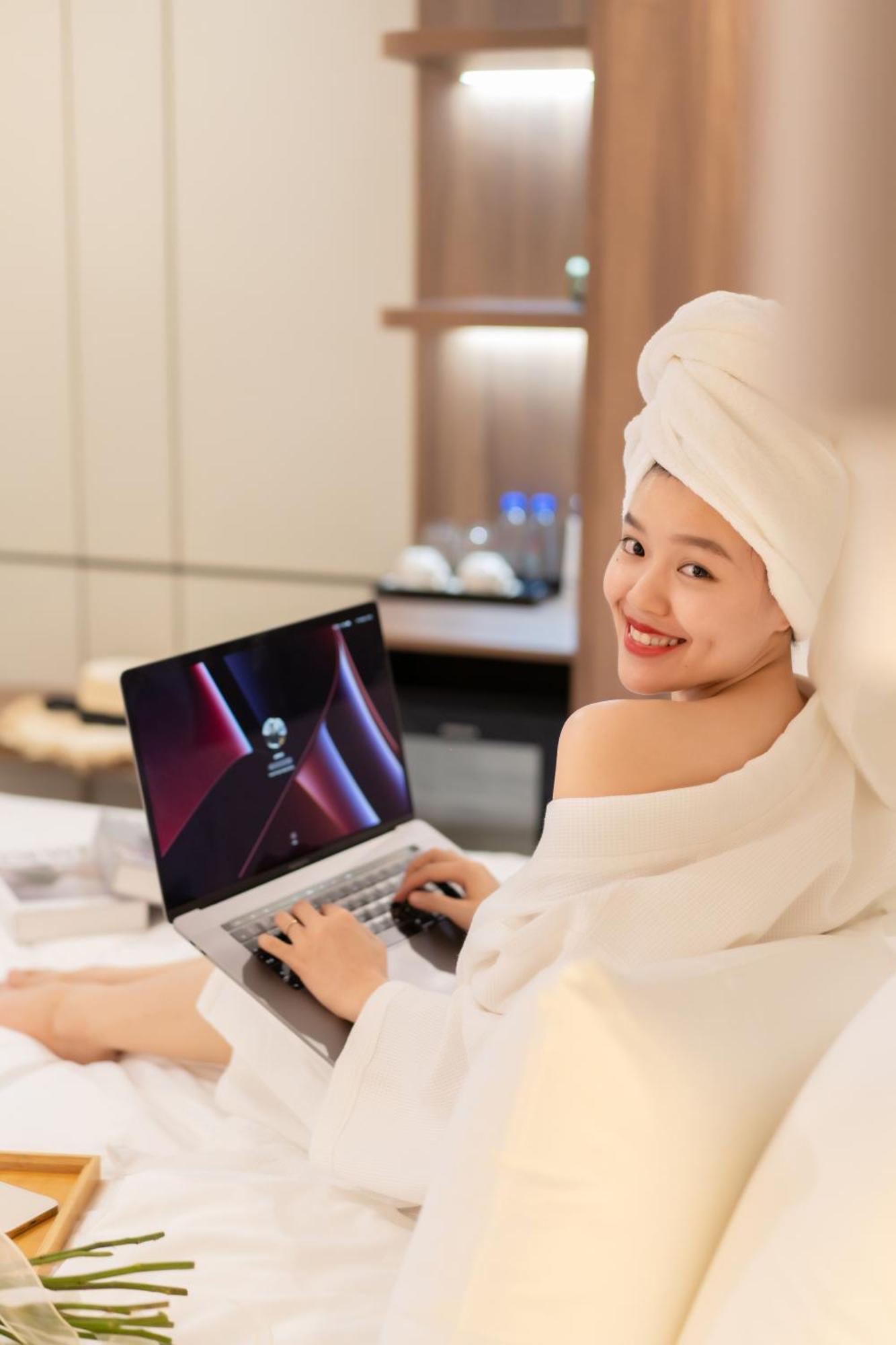Danitel Halong Hotel Ха Лонг Екстериор снимка