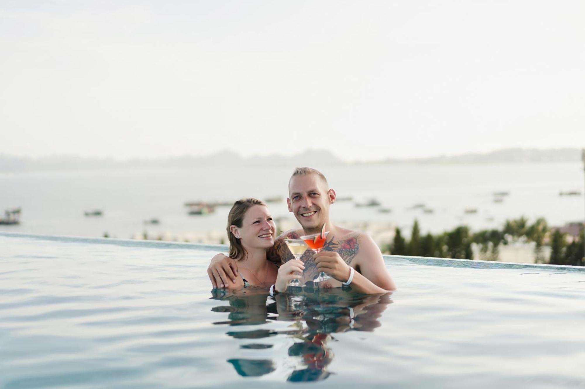 Danitel Halong Hotel Ха Лонг Екстериор снимка