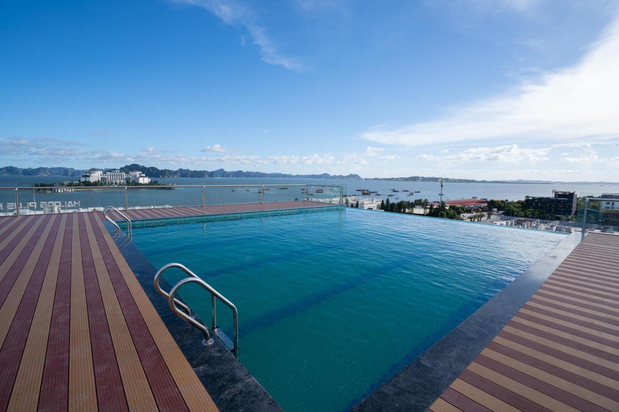 Danitel Halong Hotel Ха Лонг Екстериор снимка