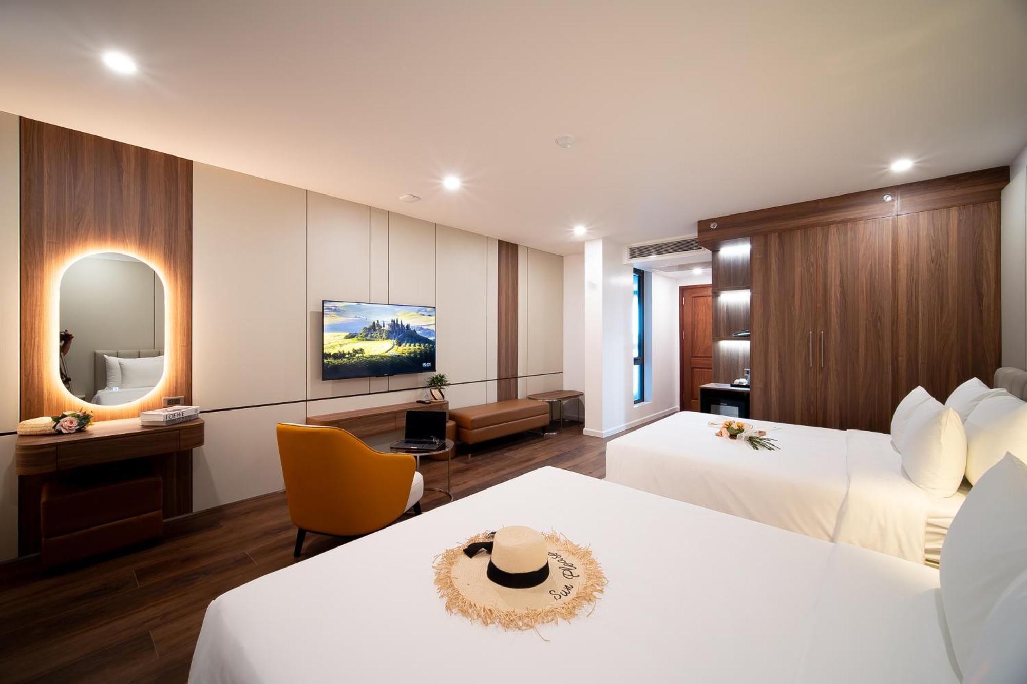 Danitel Halong Hotel Ха Лонг Екстериор снимка